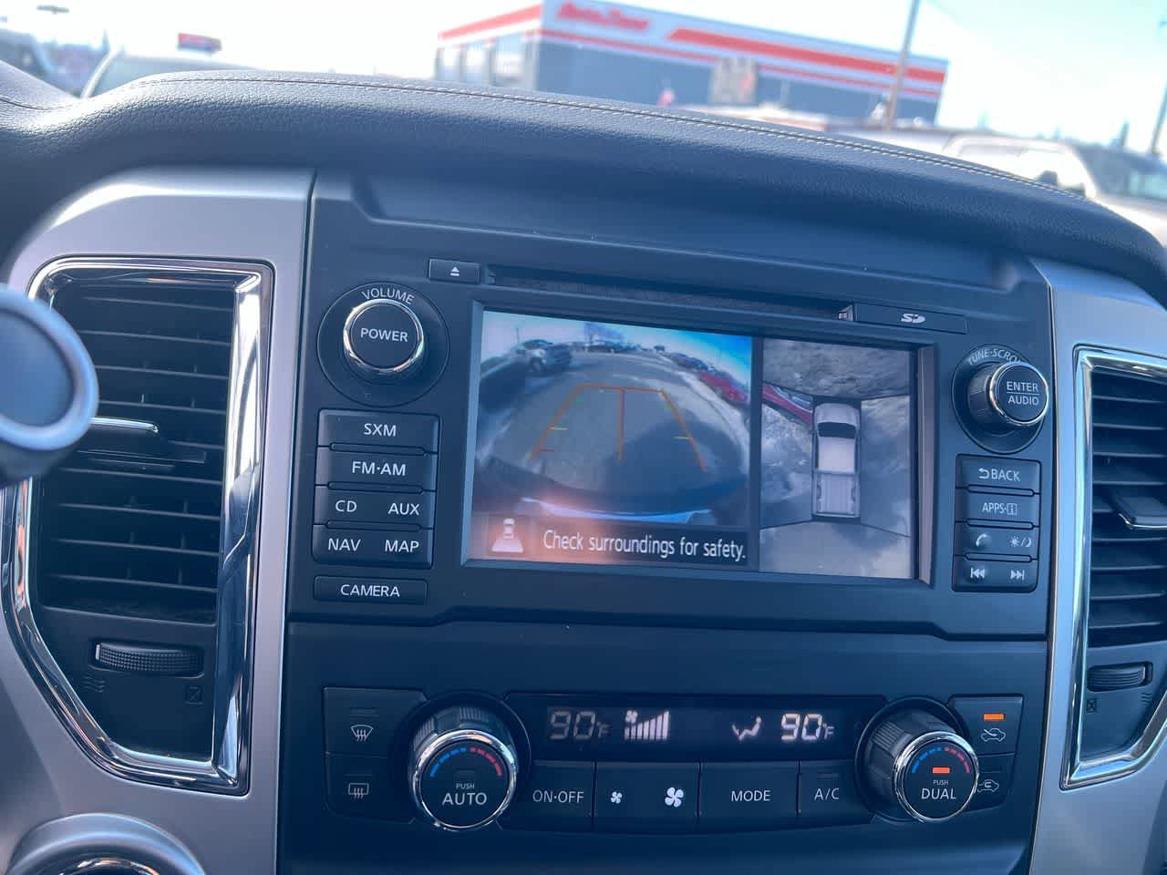Used 2017 Nissan Titan PRO-4X w/ Pro-4x Convenience Package AWD/4WD image 17