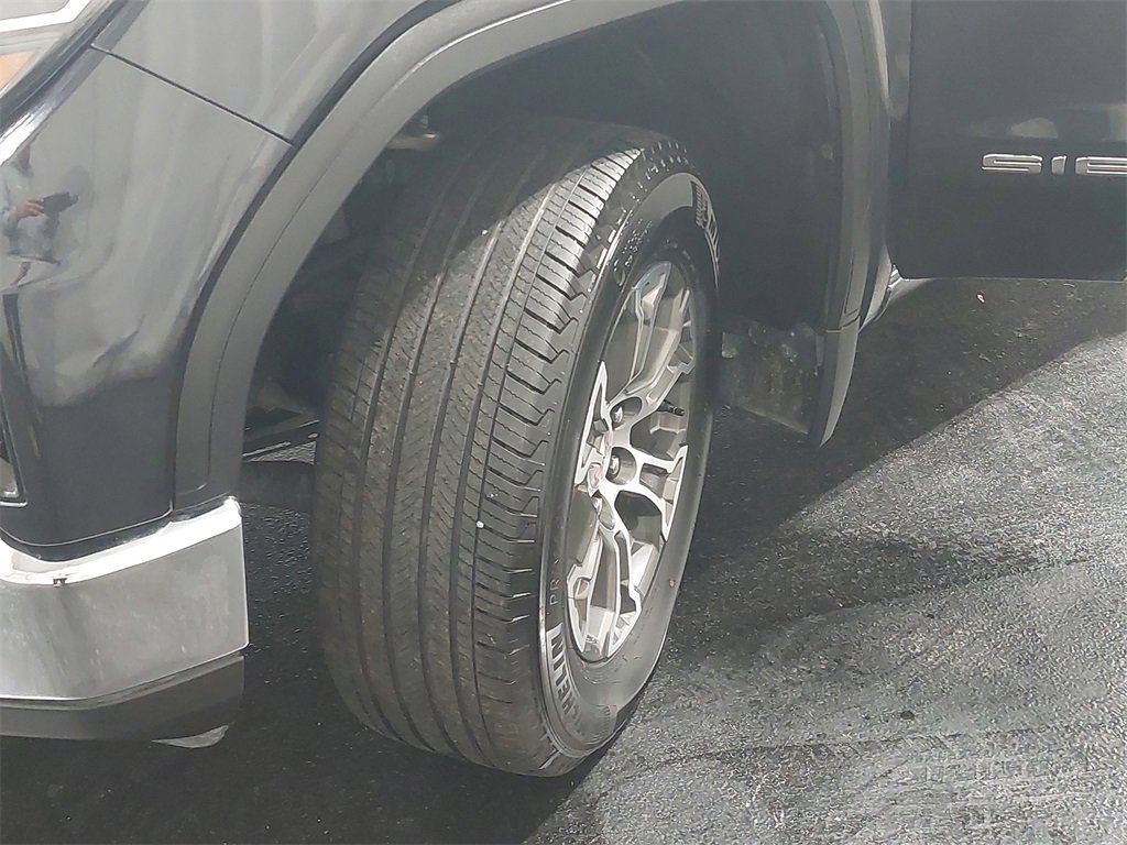 Used 2025 GMC Sierra 1500 SLT image 33