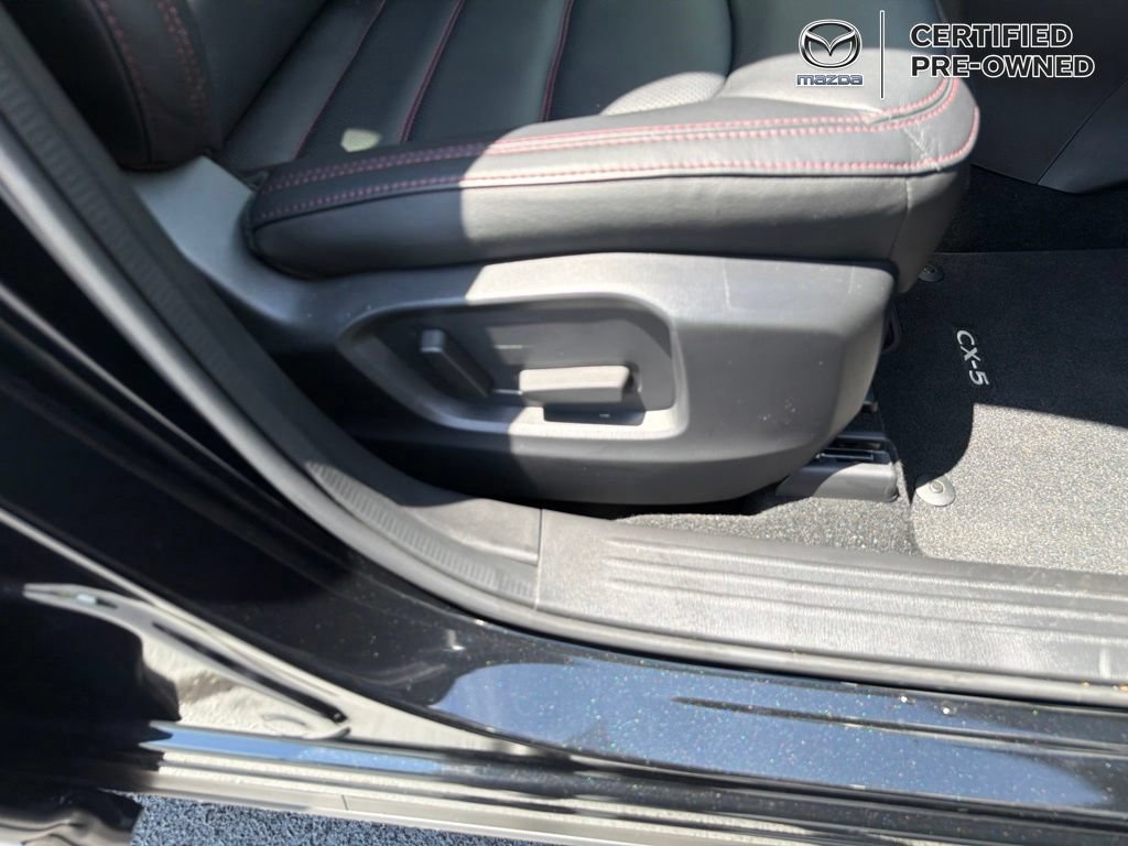 Used 2025 MAZDA CX-5 Carbon Edition AWD/4WD image 31