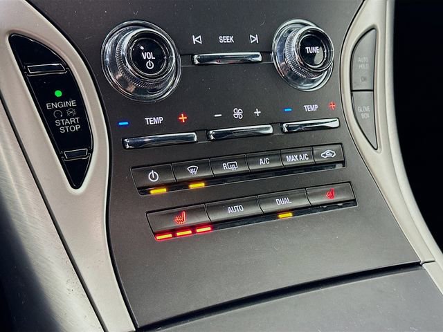 Used 2020 Lincoln Nautilus Premier image 16