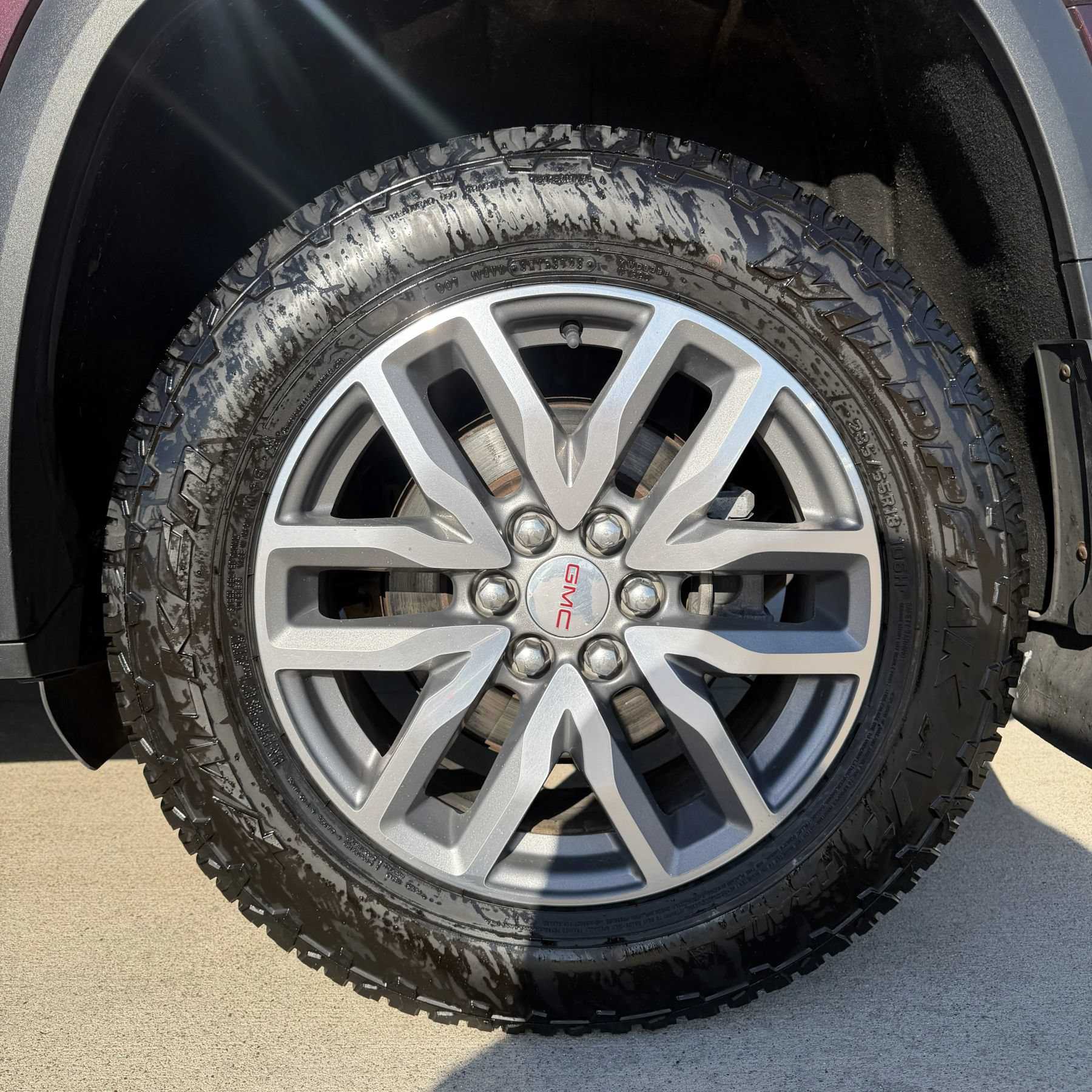Used 2017 GMC Acadia SLE w/ Driver Alert Package I AWD/4WD image 25