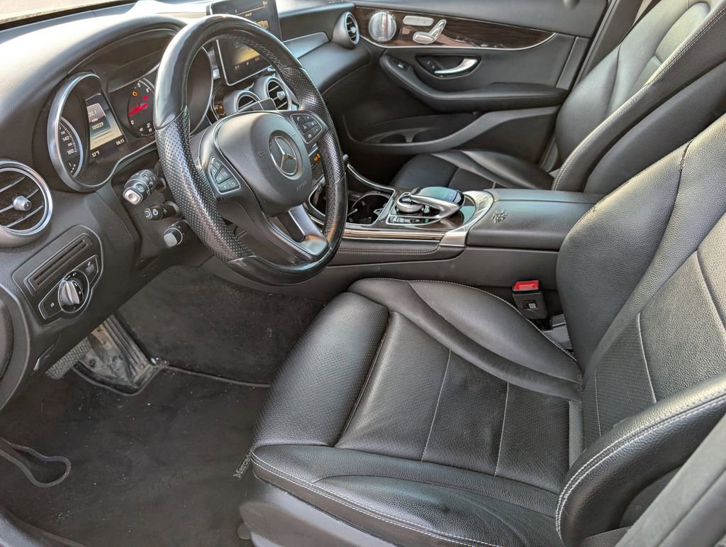 Used 2017 Mercedes-Benz GLC 300 4MATIC image 11