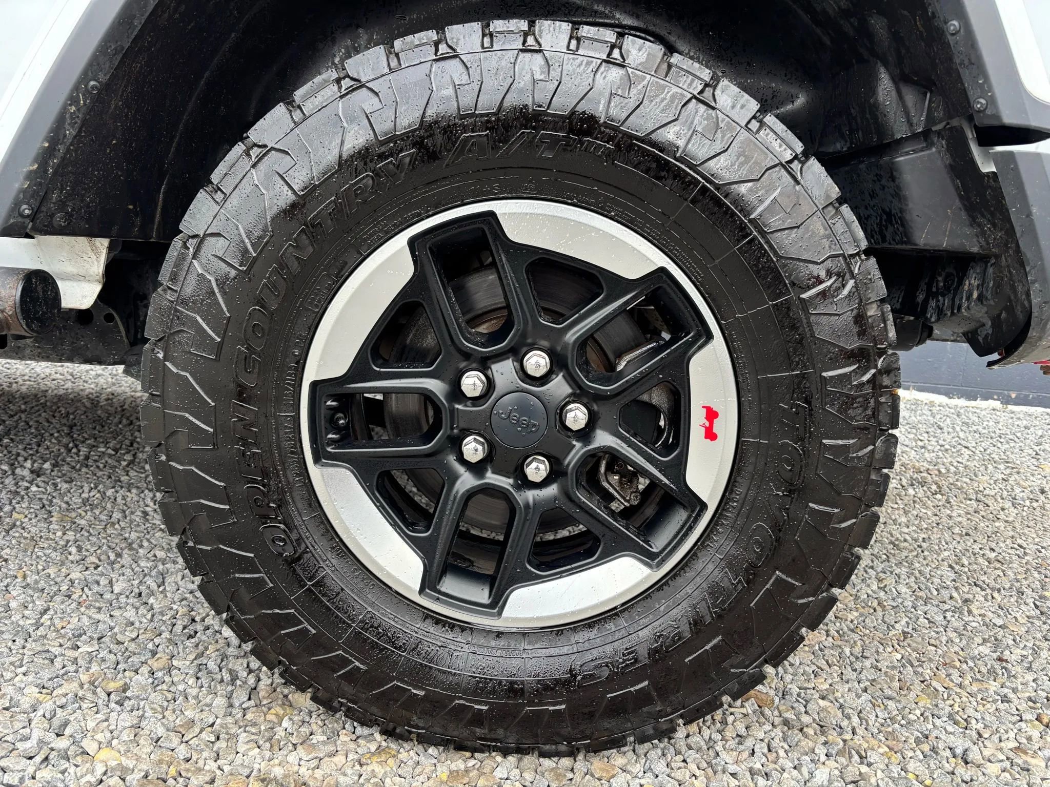 Used 2020 Jeep Wrangler Unlimited Rubicon image 2