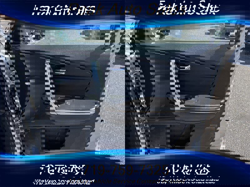 Used 2012 GMC Acadia SLT image 38