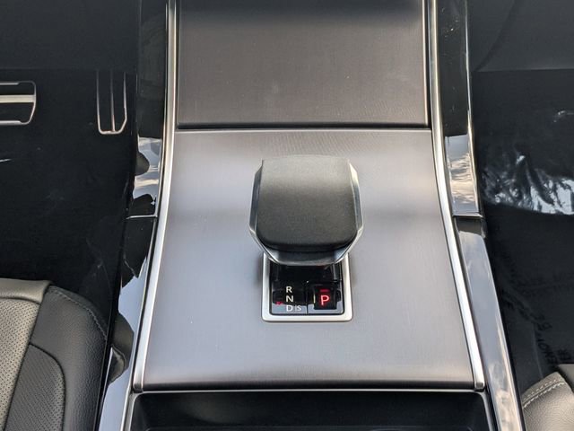 New 2026 Land Rover Range Rover Velar Dynamic SE AWD/4WD image 18