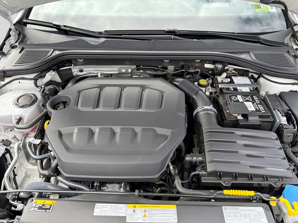 Used 2024 Volkswagen GTI Autobahn image 39