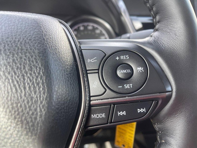 Used 2024 Toyota Camry SE image 27
