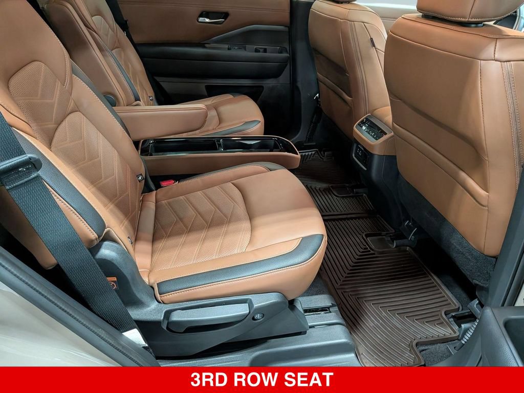 Certified 2023 Nissan Pathfinder Platinum AWD/4WD image 35
