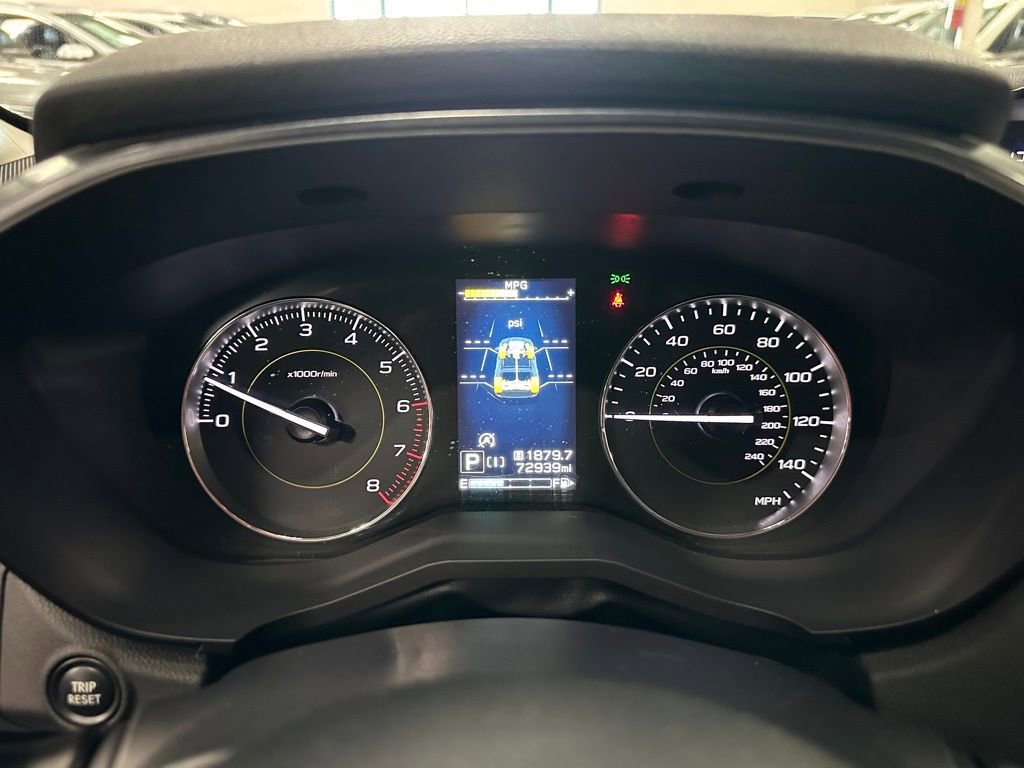 Used 2021 Subaru Crosstrek 2.5i Sport w/ Moonroof Package image 18