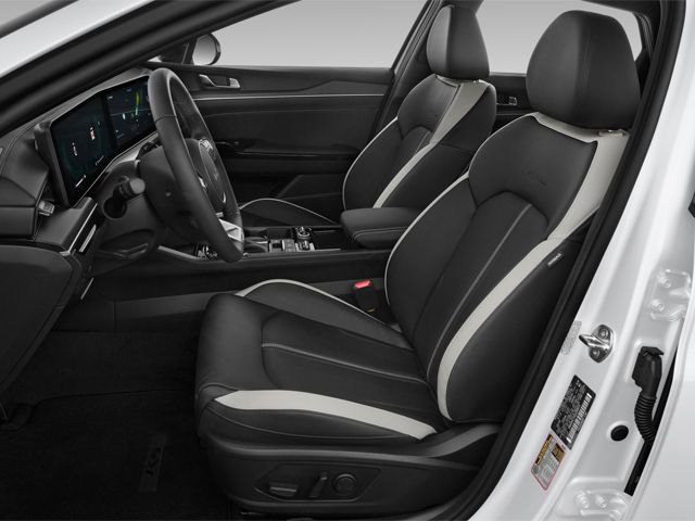 Used 2026 Kia K5 GT w/ GT1 Package FWD image 10