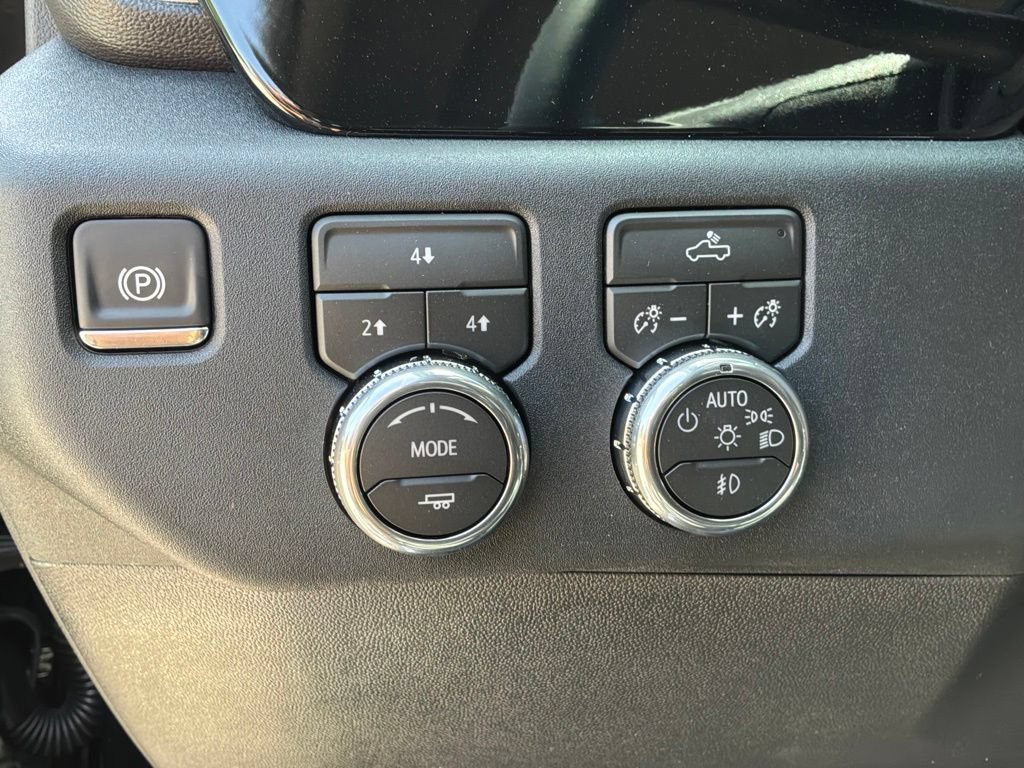 New 2026 GMC Sierra 2500 SLE AWD/4WD image 22