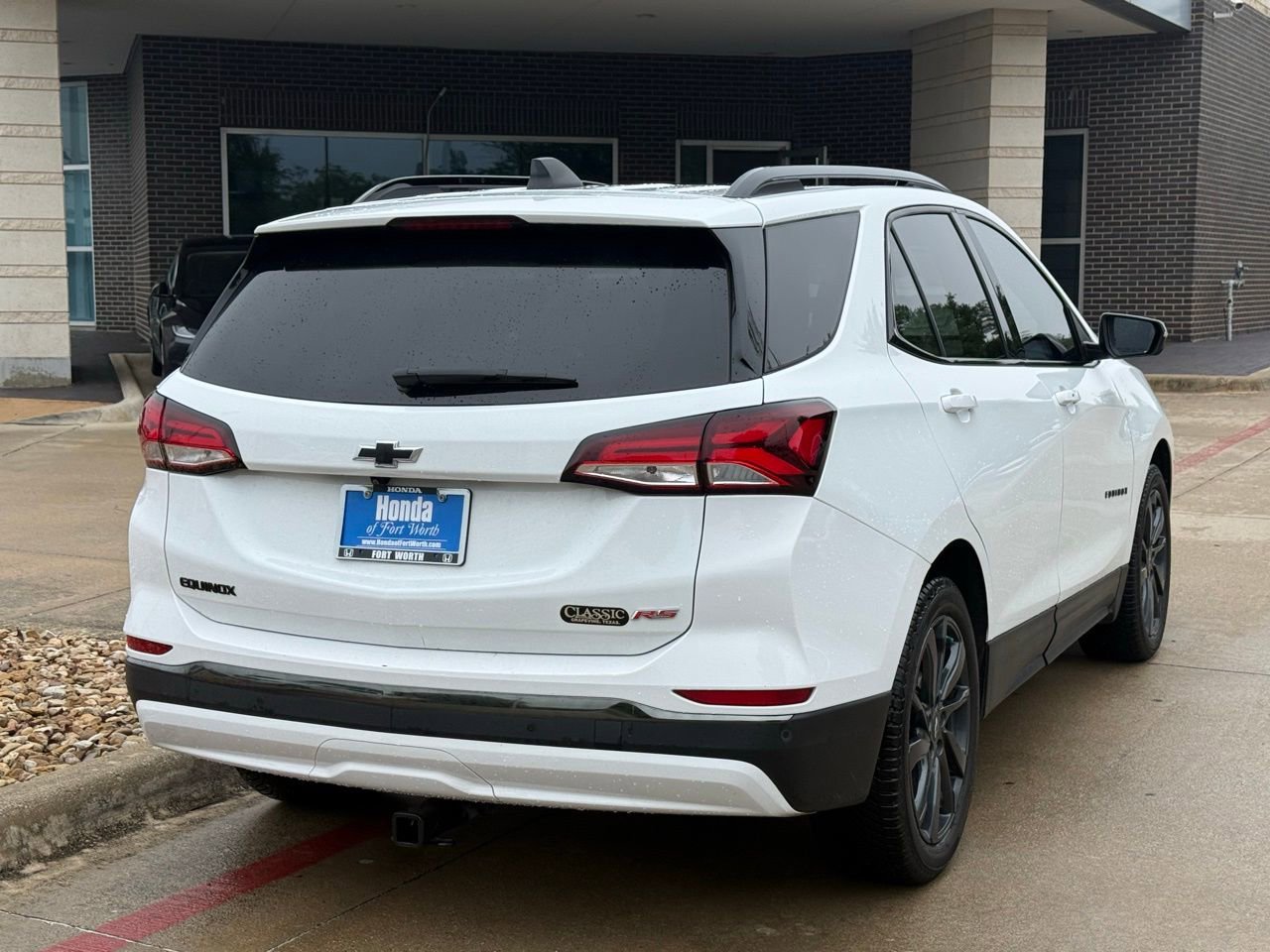Used 2022 Chevrolet Equinox RS w/ RS Leather Package FWD image 6