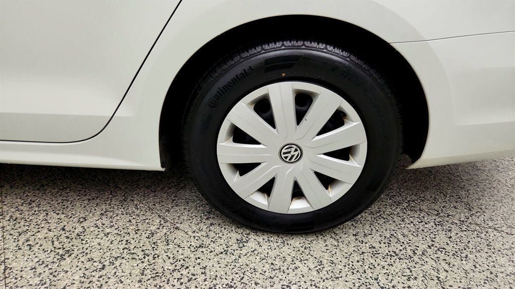Used 2016 Volkswagen Jetta S FWD image 9