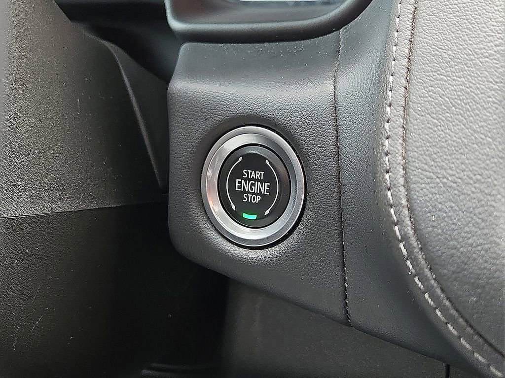 Used 2021 Chevrolet Suburban Z71 w/ Rear Media and Nav Package image 31