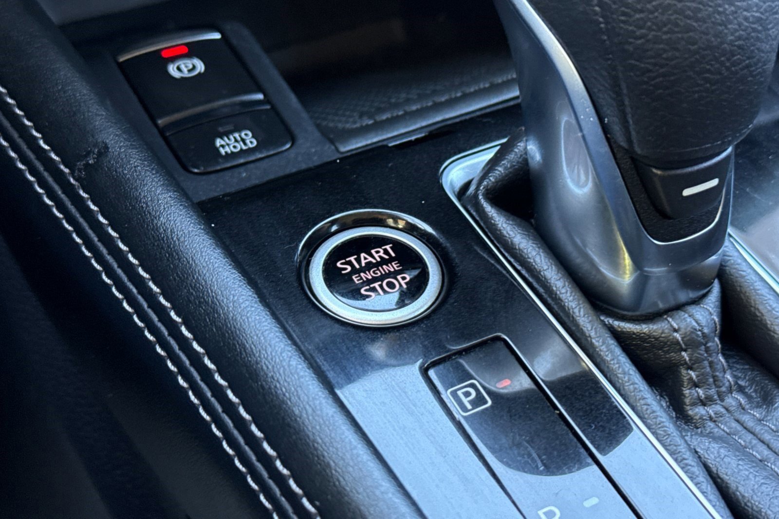 Used 2023 Nissan Kicks SV FWD image 33