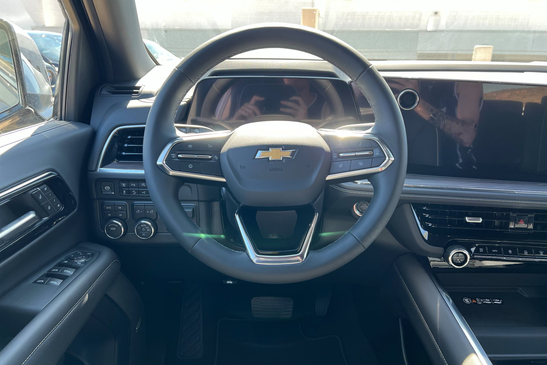 New 2026 Chevrolet Suburban Premier image 13