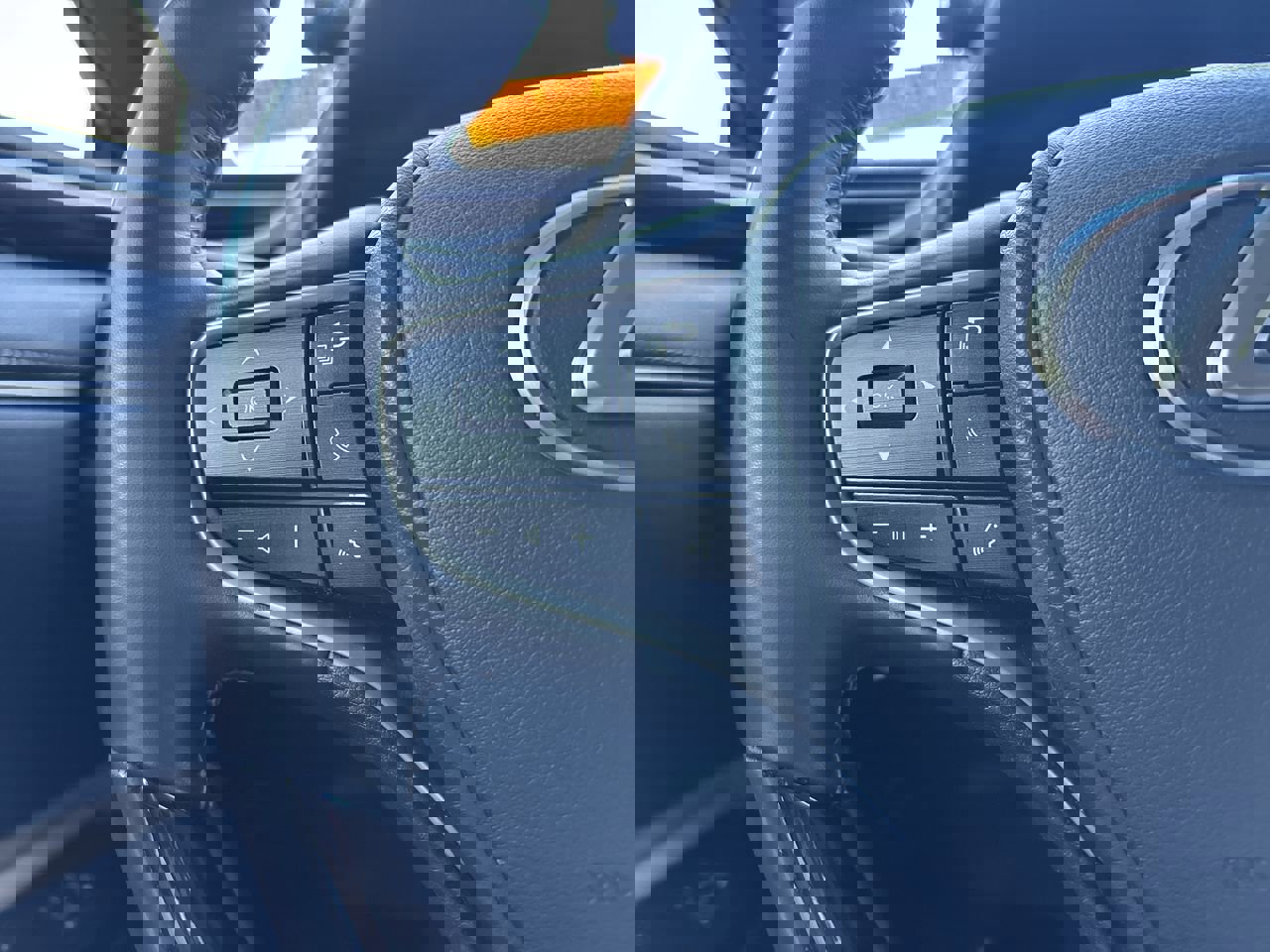 Used 2021 Lexus ES 350 w/ Premium Package image 25