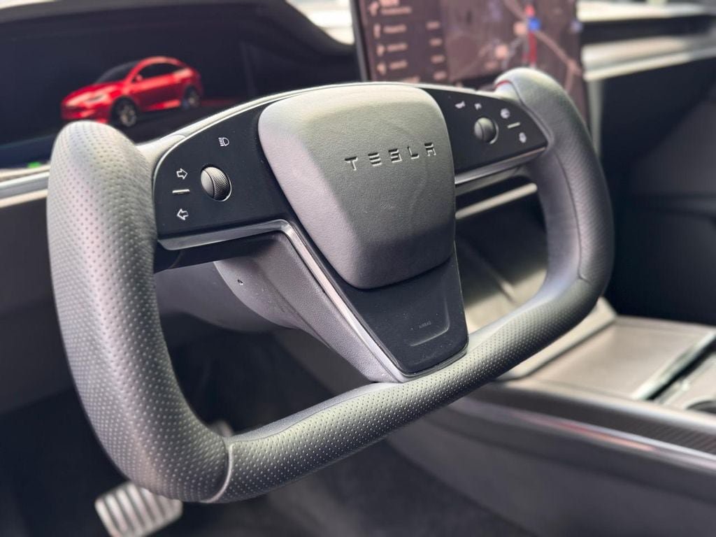Used 2022 Tesla Model X Plaid AWD/4WD image 15