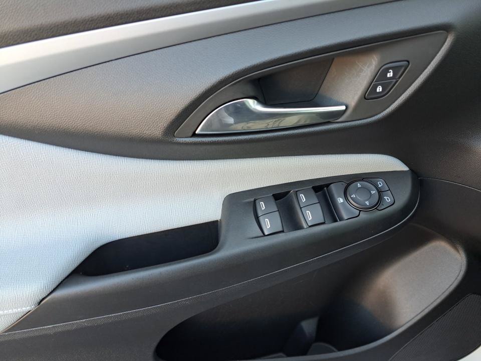 Used 2026 Buick Envista Preferred FWD image 32