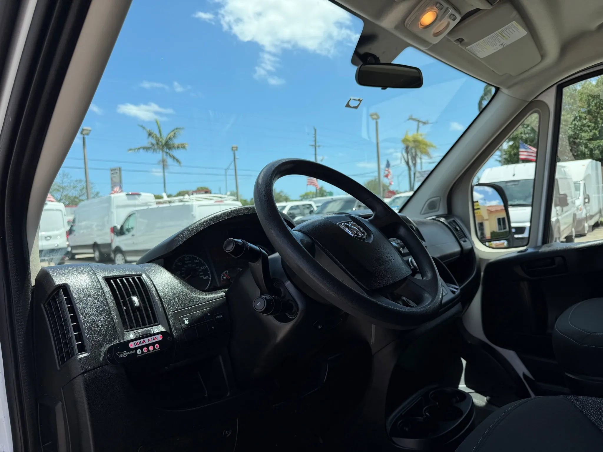 Used 2015 RAM ProMaster 3500 w/ Premium Appearance Group image 14