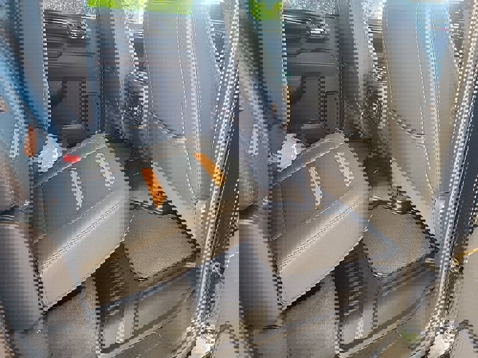 Used 2025 GMC Sierra 2500 AT4 w/ AT4 Premium Plus Package image 15