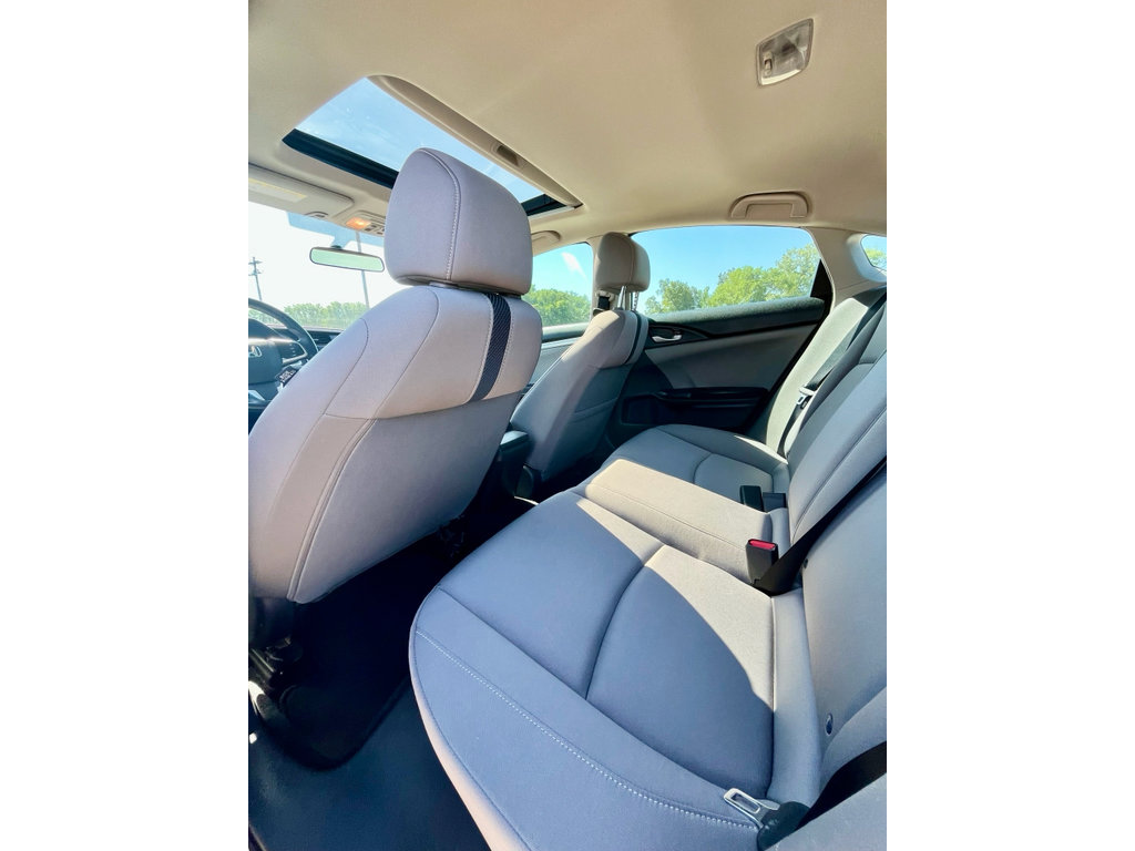 Used 2018 Honda Civic EX-T image 11