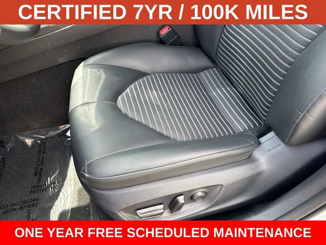 Used 2024 Toyota Camry SE w/ Convenience Package FWD image 15