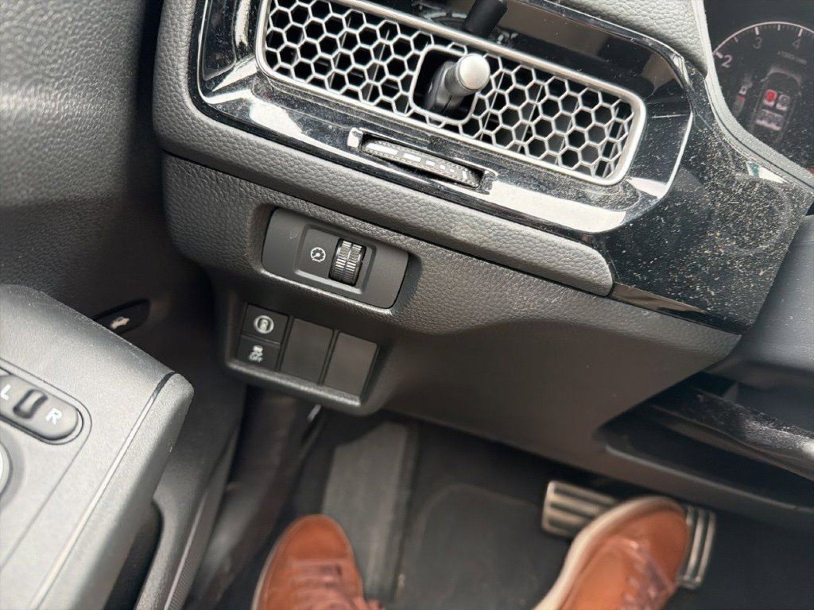 Certified 2023 Honda Civic Sport image 25