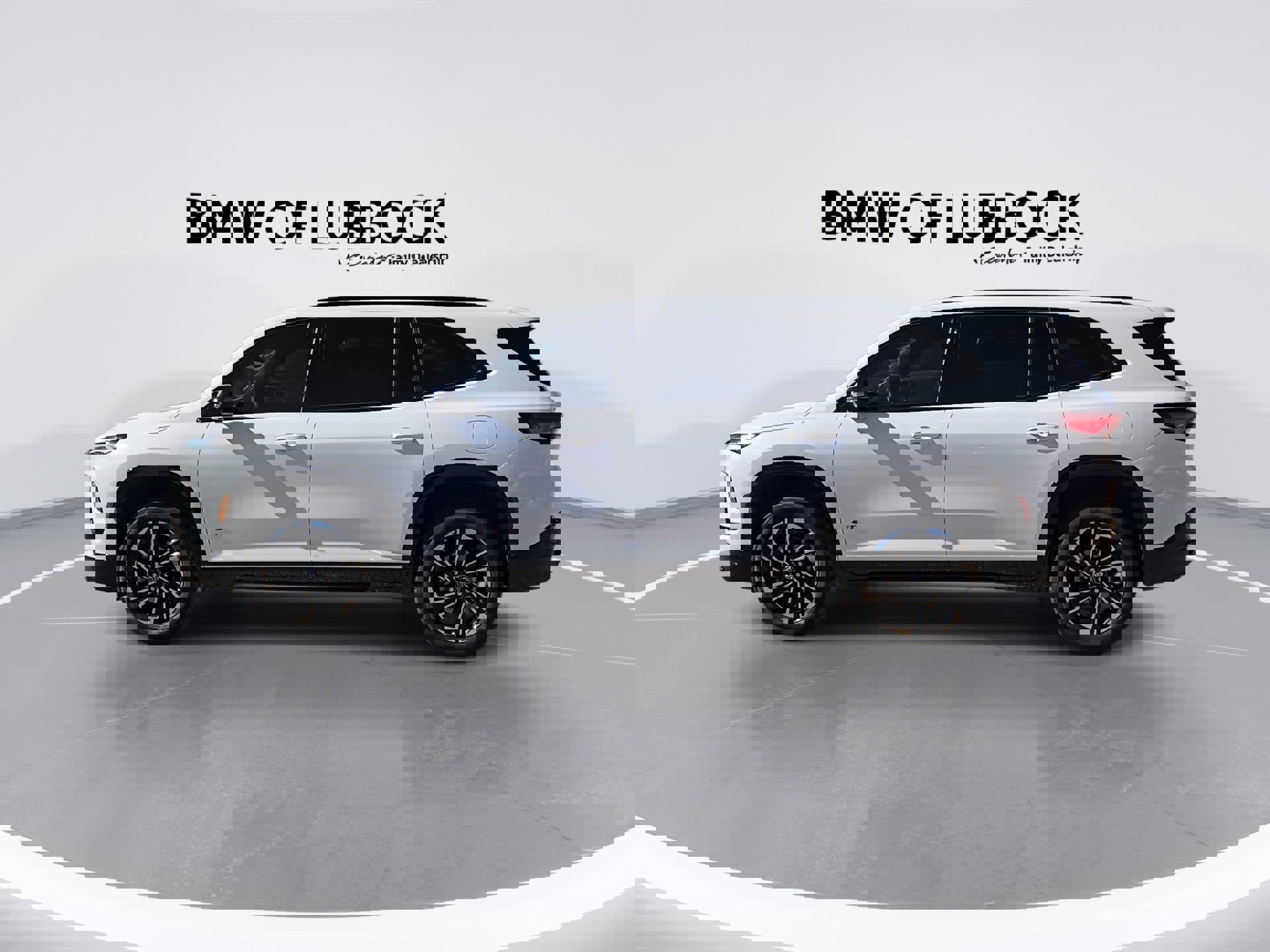 Used 2025 Buick Enclave Sport Touring image 6