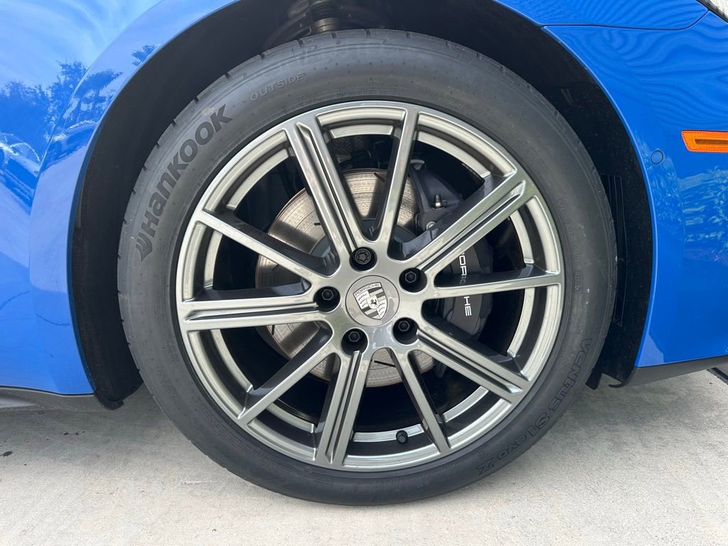 Used 2026 Porsche Panamera 4 image 41