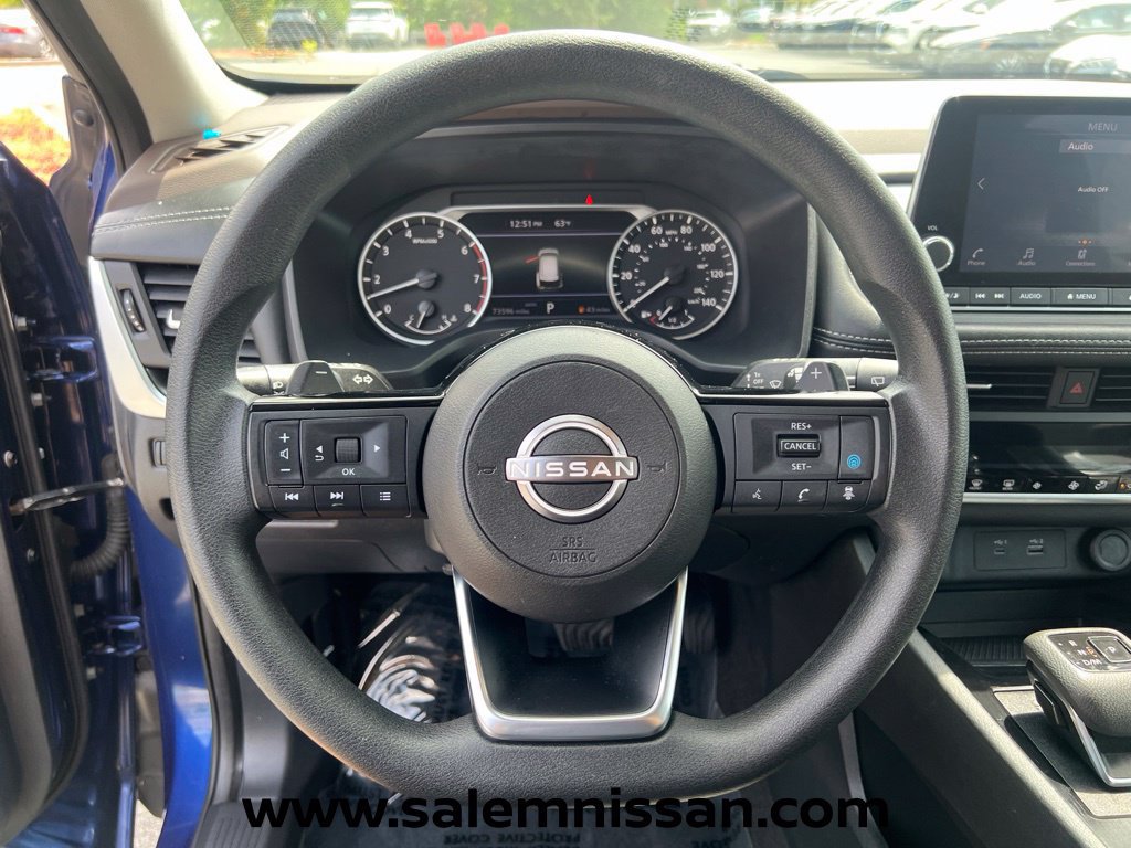 Used 2023 Nissan Rogue SV AWD/4WD image 13