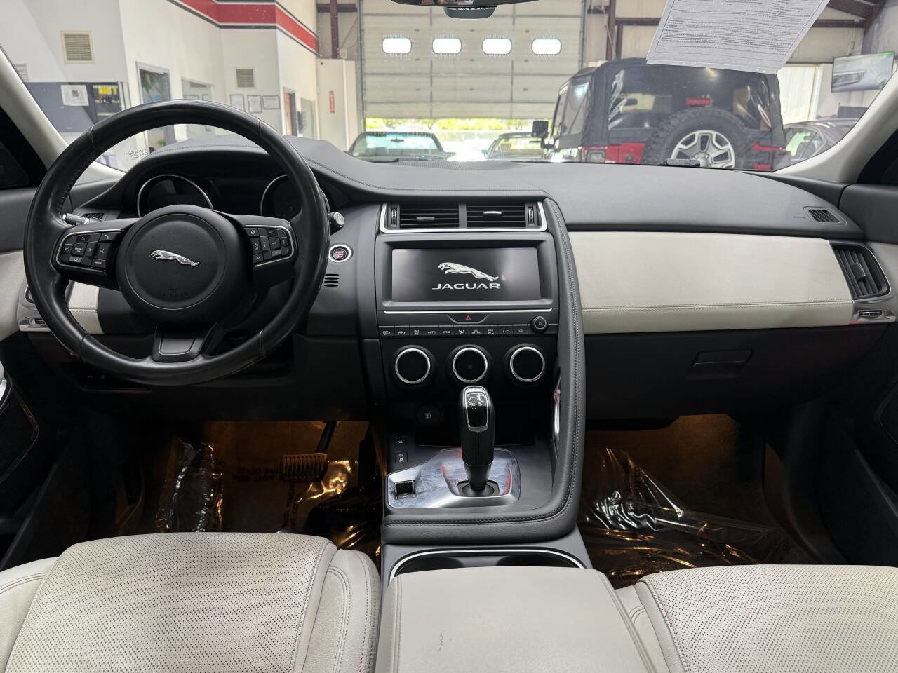 Used 2018 Jaguar E-PACE S AWD/4WD image 20