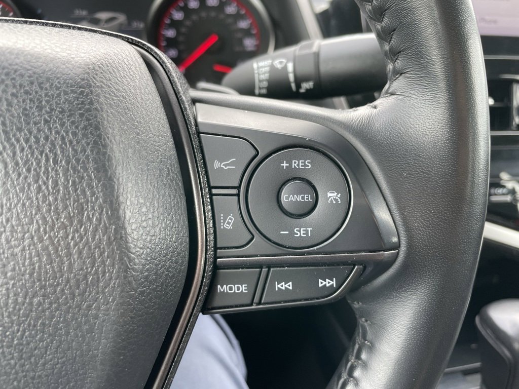 Used 2023 Toyota Camry XSE image 22