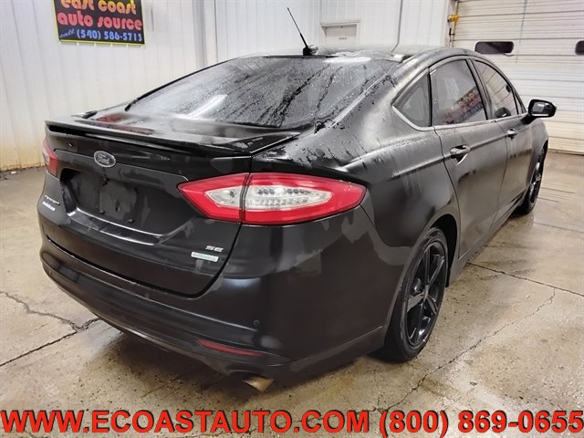 Used 2016 Ford Fusion SE image 3
