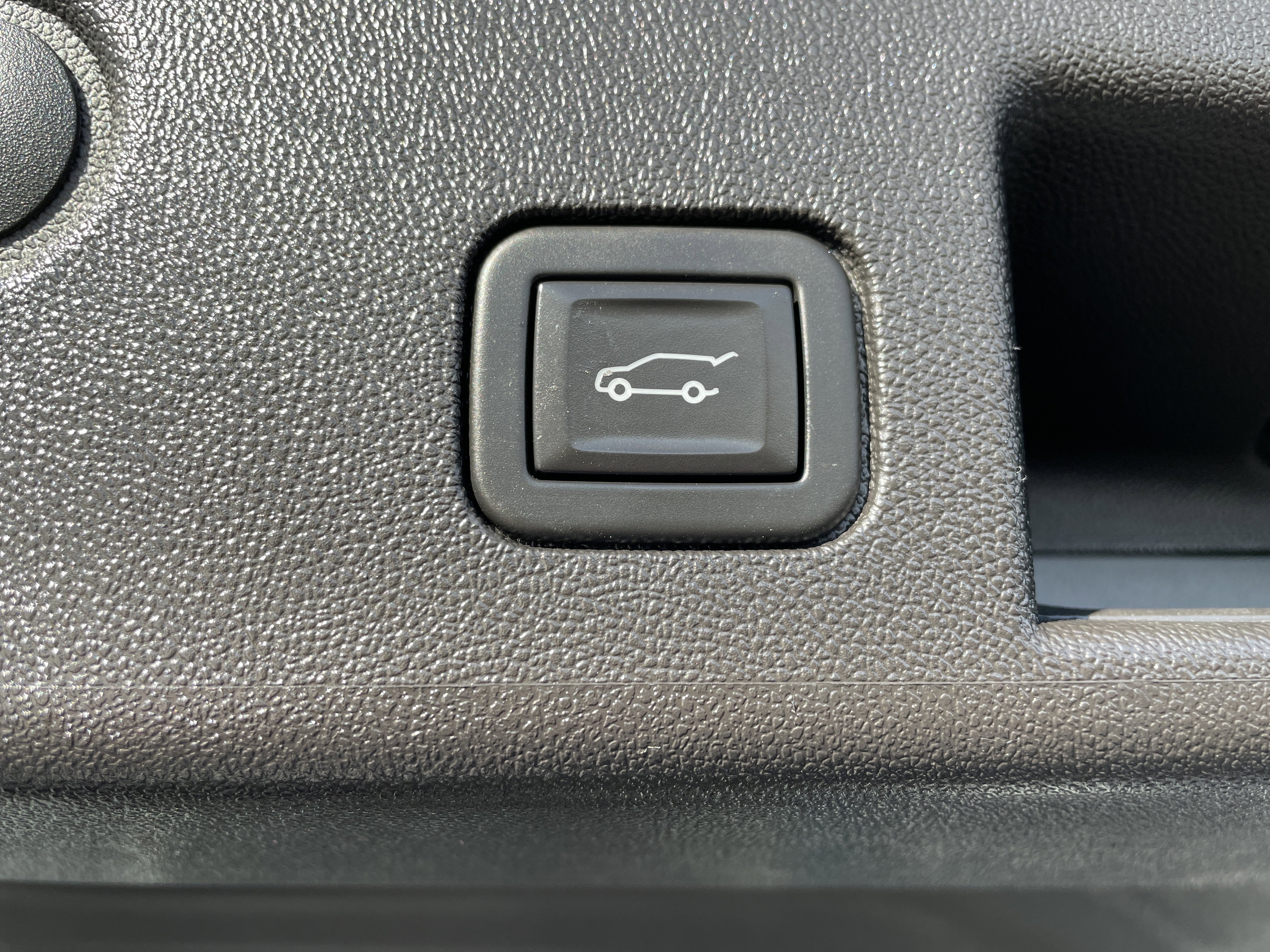 Certified 2024 Chevrolet Equinox LT image 28