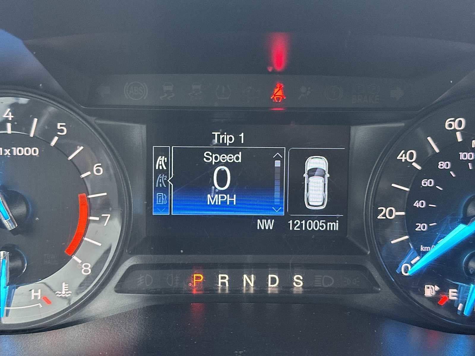 Used 2016 Ford Explorer XLT image 10