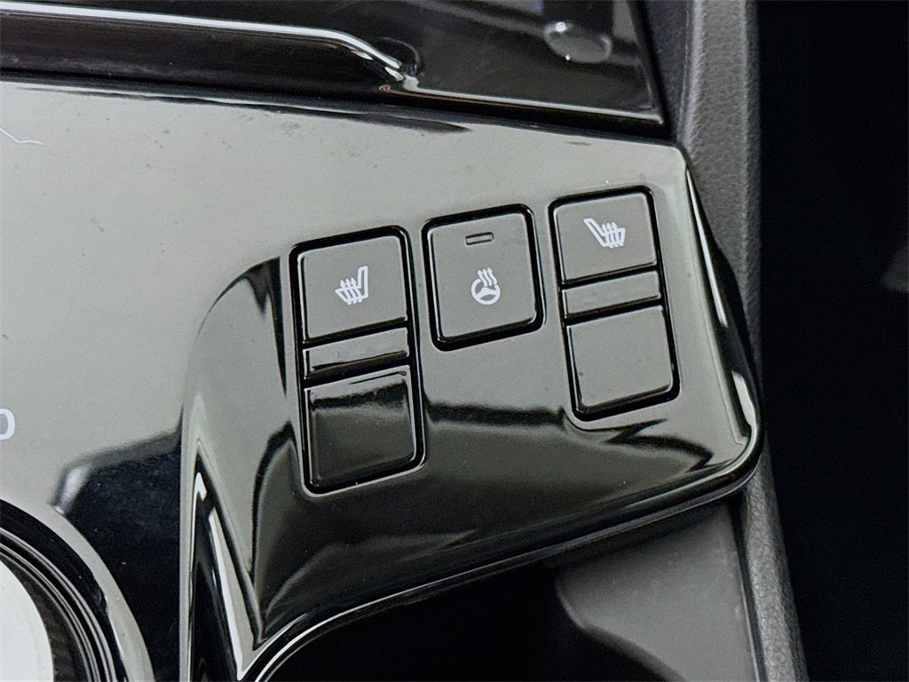 Certified 2023 Kia Sportage EX w/ EX Premium Package image 13