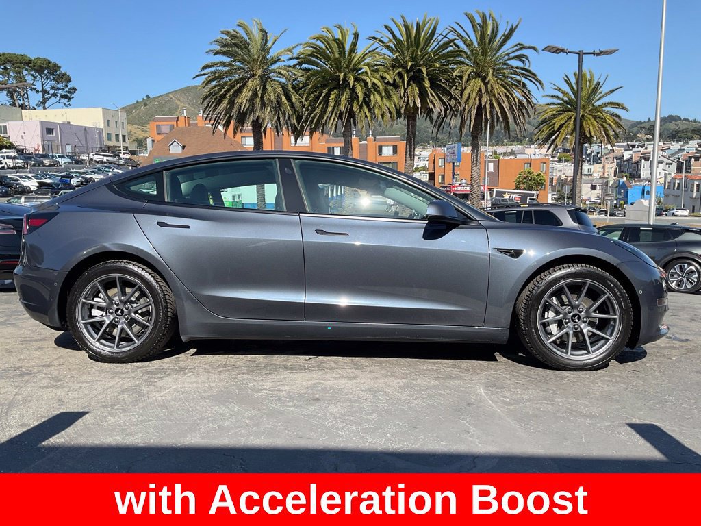 Used 2022 Tesla Model 3 Long Range AWD/4WD image 3