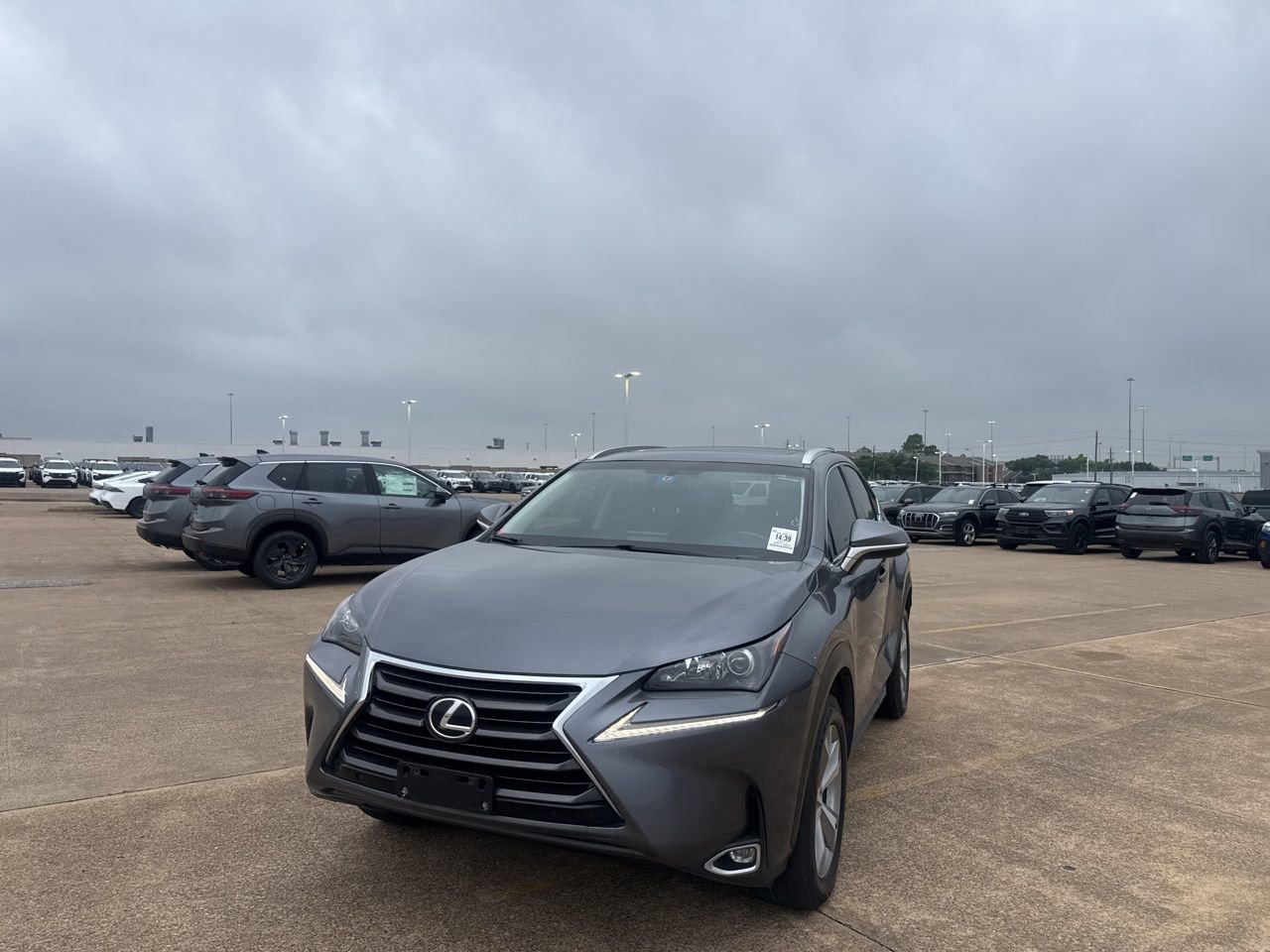 Used 2017 Lexus NX 200t FWD w/ Premium Package image 6
