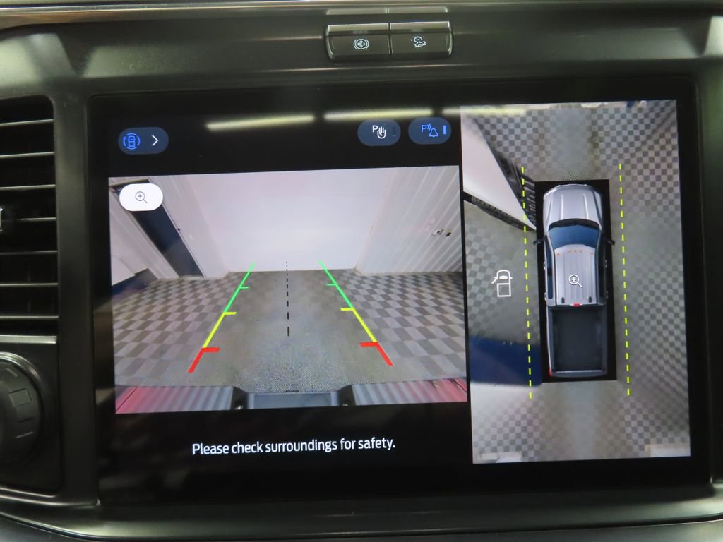 Used 2026 Ford F250 Platinum w/ Tremor Off-Road Package image 17