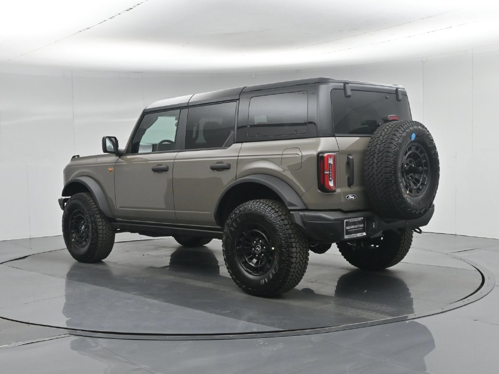 New 2026 Ford Bronco Badlands AWD/4WD image 6