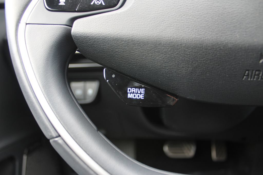 Used 2023 Kia EV6 GT-Line w/ GT-Line Suede Seat Package AWD/4WD image 19