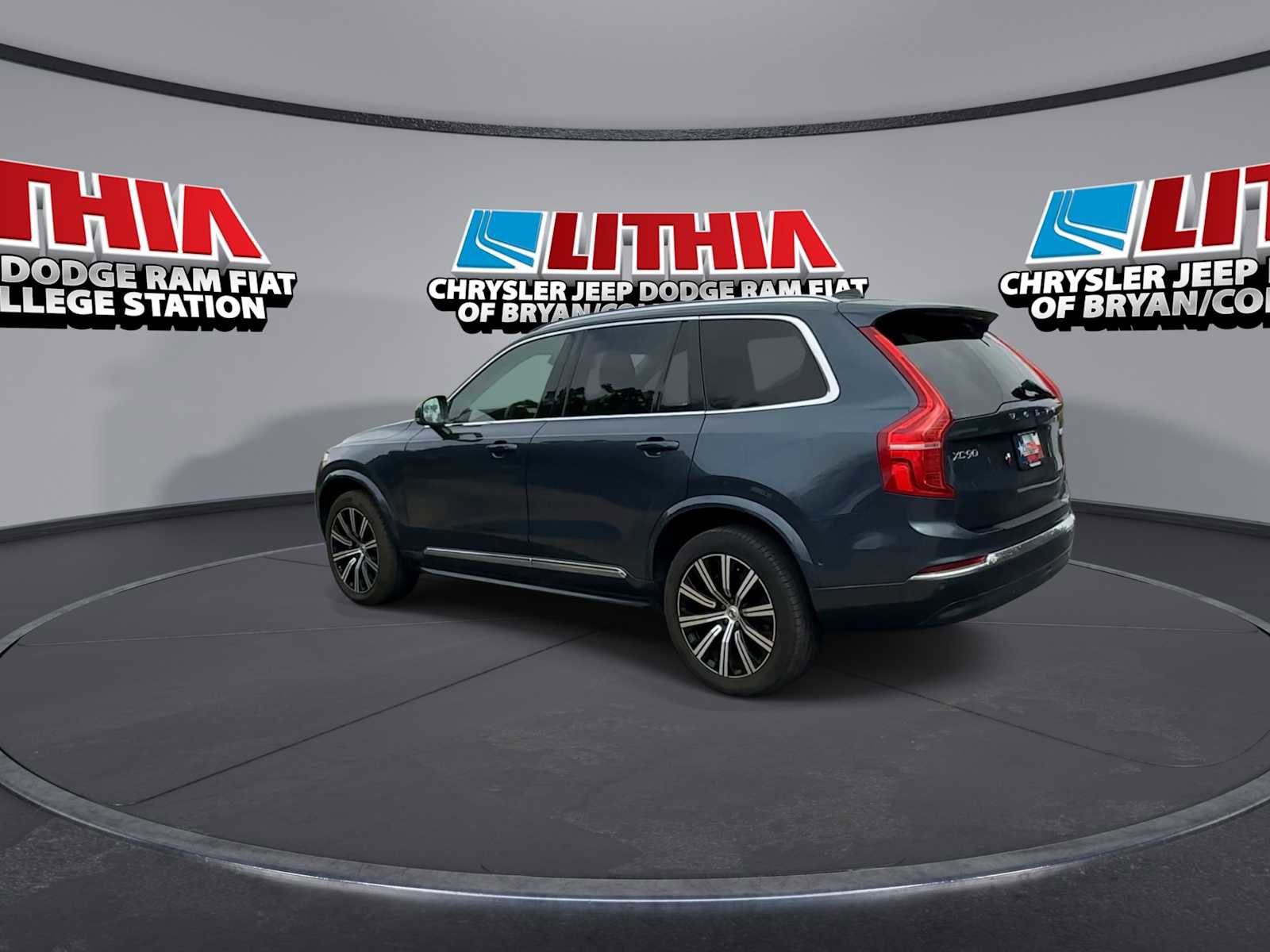 Used 2023 Volvo XC90 B5 Plus image 6