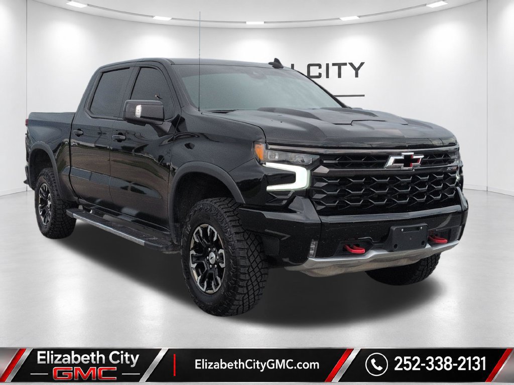 Used 2024 Chevrolet Silverado 1500 ZR2 w/ Technology Package AWD/4WD image 3