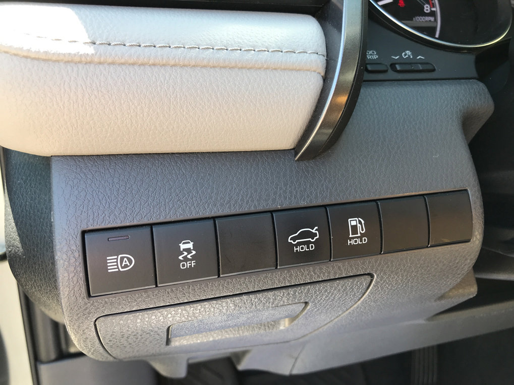 Certified 2020 Toyota Camry LE w/ Cold Weather Package AWD/4WD image 13