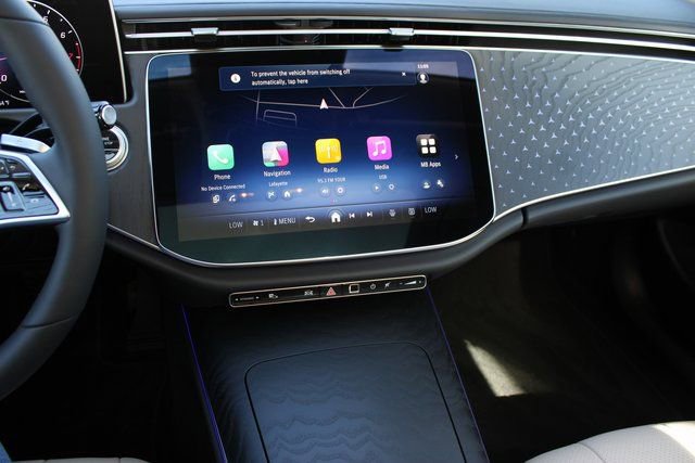 New 2026 Mercedes-Benz E 350 4MATIC Sedan image 24