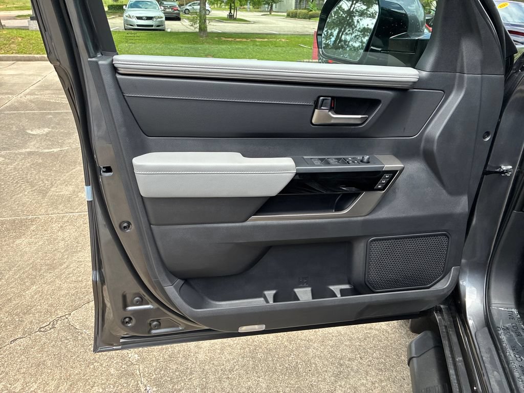 New 2026 Toyota Tundra Limited AWD/4WD image 12