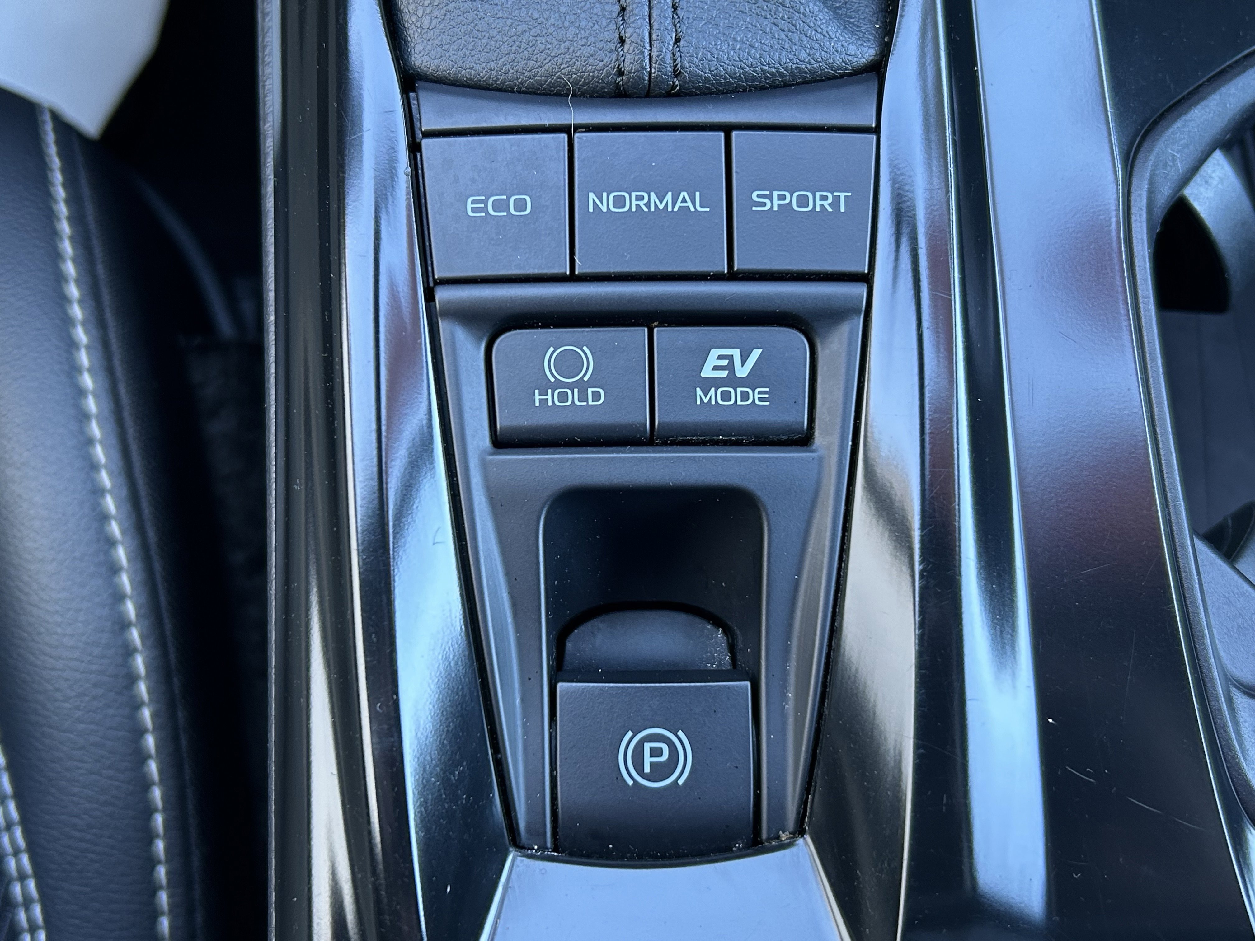 Certified 2025 Toyota Camry SE image 32