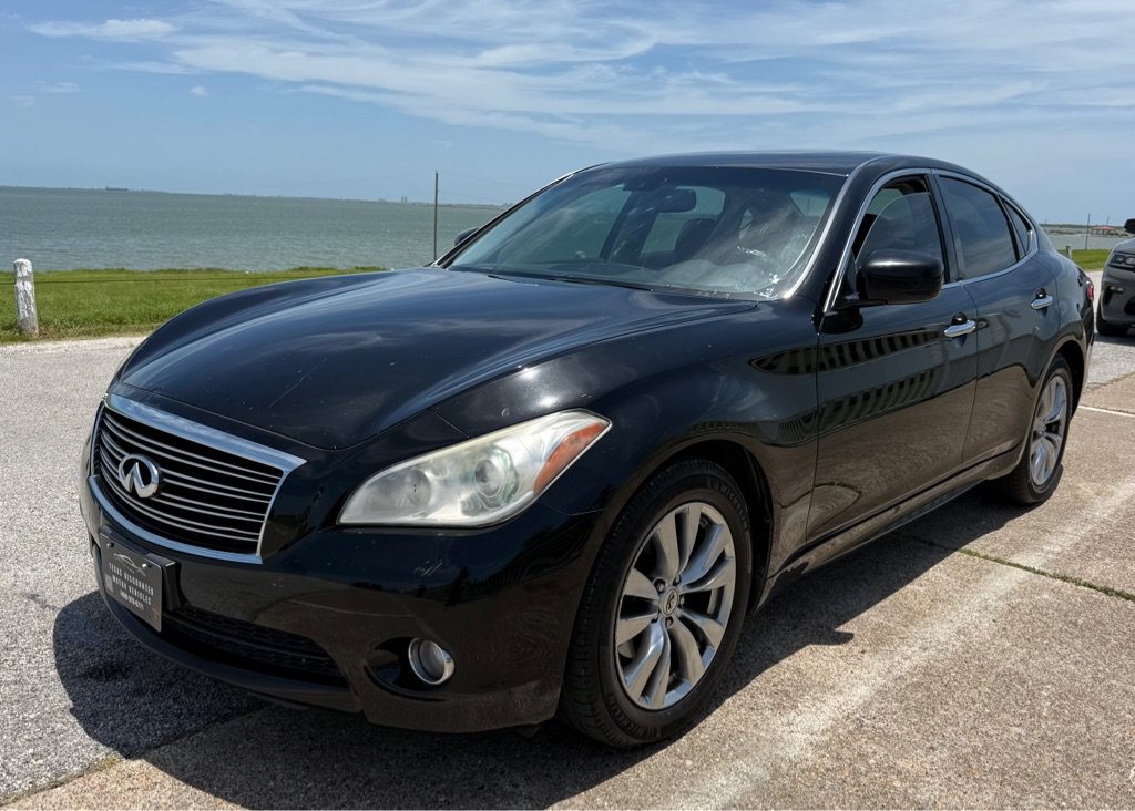 Used 2013 INFINITI M56