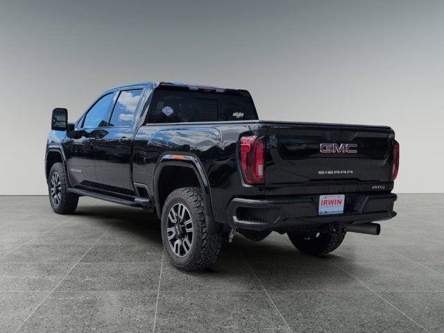 Used 2023 GMC Sierra 3500 AT4 w/ AT4 Premium Plus Package AWD/4WD image 3